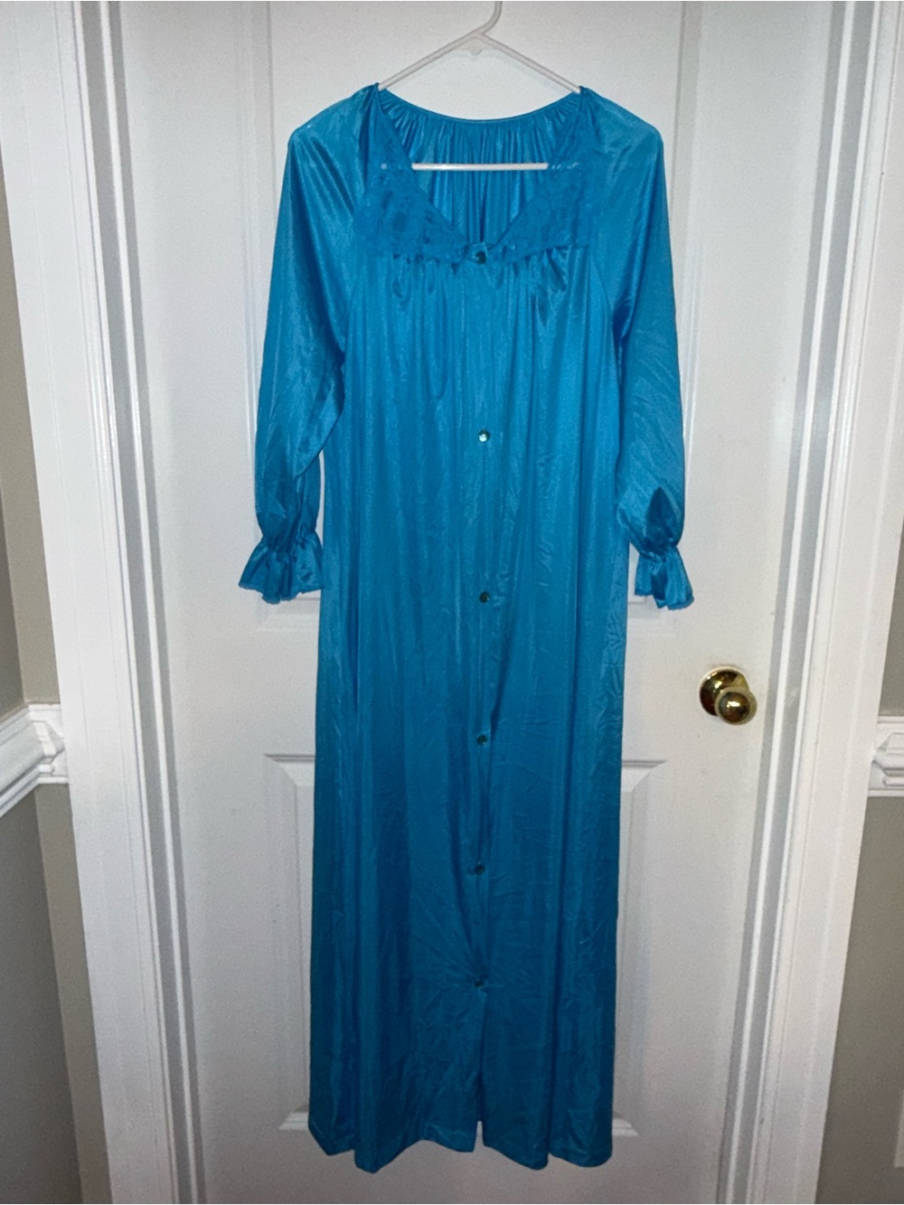 Vintage Long Blue Button-Front Lorraine Robe Size Medium Made in USA